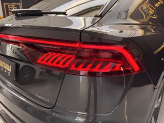 Audi Q8 50 TDI 210kW Black Line Plus quattro tip