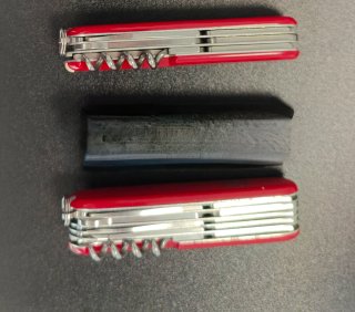 2 Coltelli Victorinox