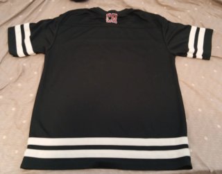 2 Camisetas Spurs y Bulls