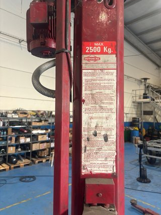Elevador de coches 2500kg