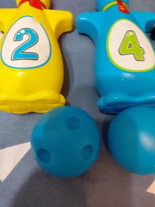 Juego de bolos para niños