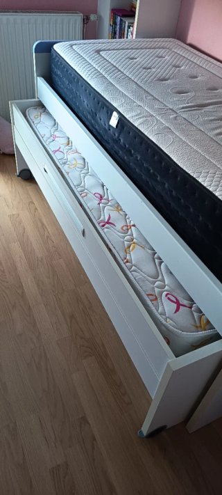 Cama nido con cajones. Incluyo colchones