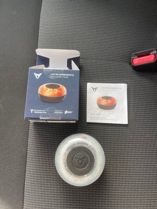 Luz de Emergencia V16 Cupra Conectada