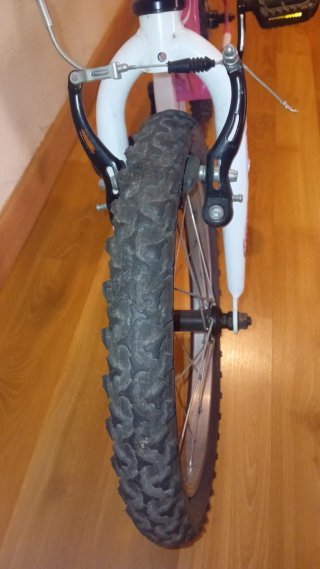 Bicicleta infantil DENBIKE 16 casi nueva 45 euros