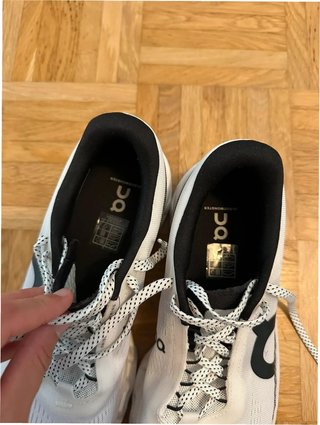 Zapatillas On Cloudmonster Blancas EU37
