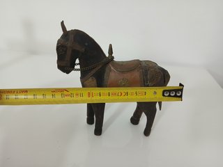 Scultura Cavallo Marwari Legno Rame Ottone