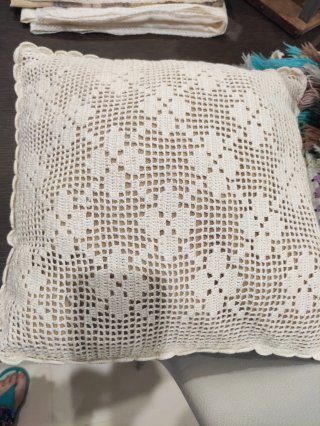 Set de tres cojines de crochet hechos a mano