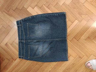 Falda vaquera azul talla L