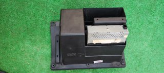 Guantera Opel Astra G con cargador CDs