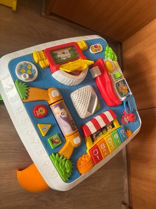 Mesa de juego para bebé