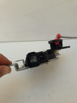 MOTOR CIERRE CENTRALIZADO MALETERO - KIA SORENTO