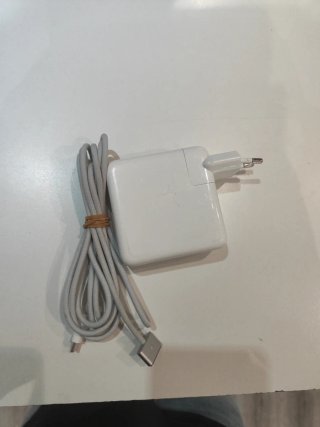 MacBook Pro M2 16GB 512GB SSD 2023