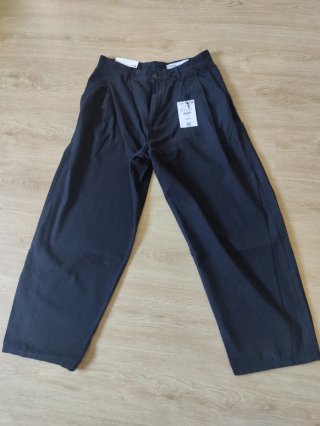Pantalón Bershka Super Baggy Negro Talla 42