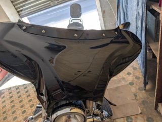 Cúpula Batwing Moto Custom Negra