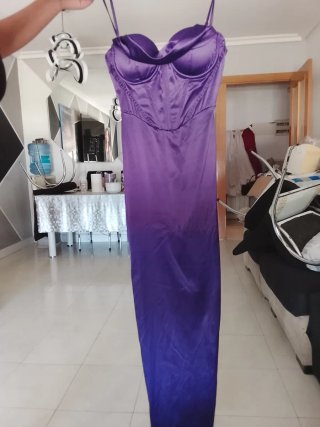 Vestido morado largo