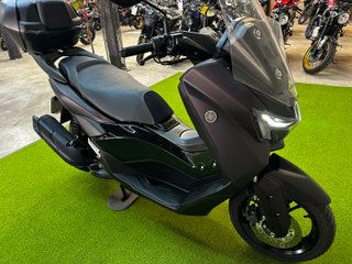 Yamaha N-MAX 125 TECH MAX URBAN