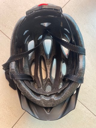Casco Bici Nero Taglia L 58 Mai Usato