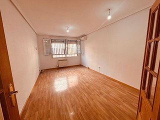 Piso en alquiler en San Isidro en Getafe
