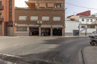 Local comercial en venta en Maracena