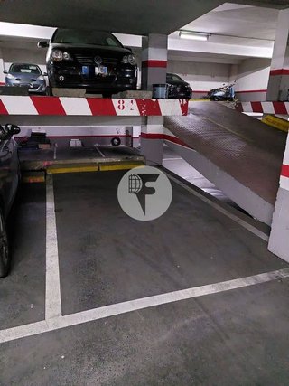 Garaje en venta en Centre en Sabadell