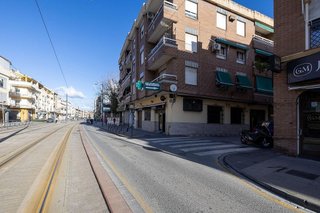 Local comercial en venta en Maracena