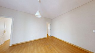 Piso en alquiler en Los Remedios en Sevilla