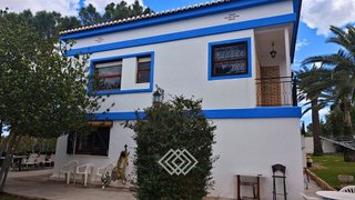 Chalet en venta en La Conarda-Montesano en Bétera