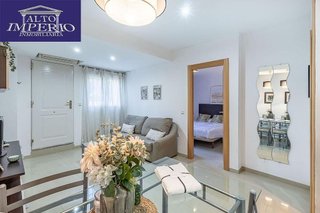 Piso en venta en San Francisco Javier en Granada