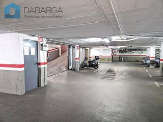 Garaje en venta en Centre en Ripollet