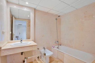 Piso en venta en Los Monteros - Bahía de Marbella en Marbella