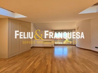 Dúplex en venta en Centre - Estació en Sant Cugat del Vallès