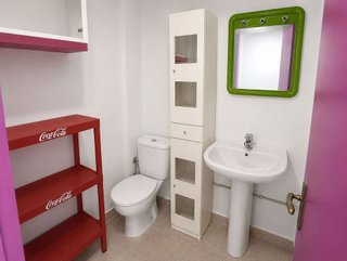 Local comercial en venta en San Luis en Almería