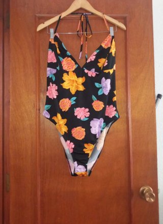 Traje de baño estampado floral