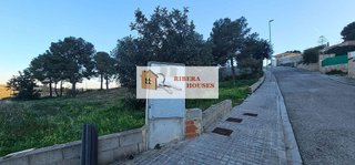 Terreno en venta en Montroy