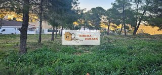 Terreno en venta en Montroy