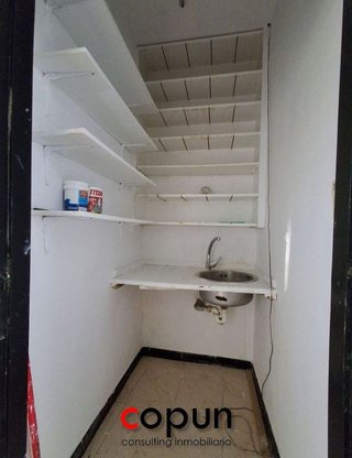Local comercial en venta en Buenavista - El Cristo en Oviedo