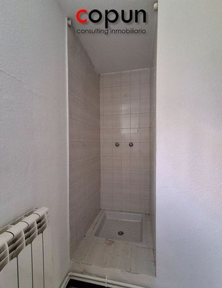 Local comercial en venta en Buenavista - El Cristo en Oviedo