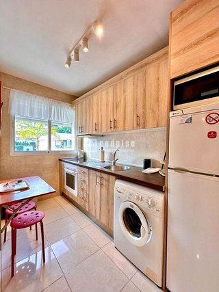 Piso en venta en Montemar en Torremolinos