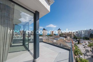 Piso en venta en Zona Puerto Deportivo en Fuengirola