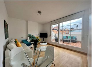Estudio en alquiler en Canillas en Madrid