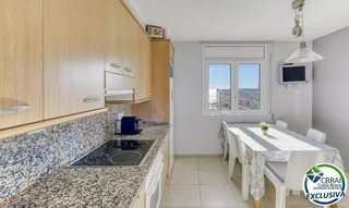 Piso en venta en Salatar en Roses