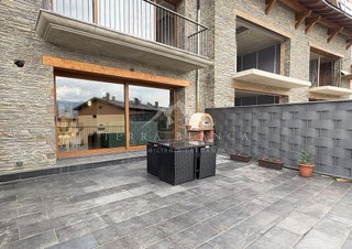 Casa pareada en venta en Puigcerdà