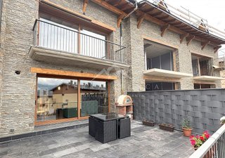 Casa pareada en venta en Puigcerdà