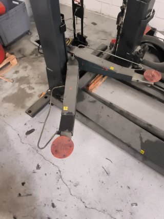 Elevador 2 columnas 2750 kg