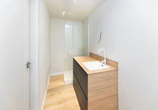 Nave industrial en venta en Mediterráneo - Ronda Lindaraja en Atarfe