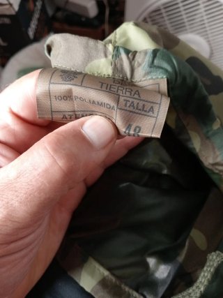 Lote Coleccionismo Militar Insignias Banderas