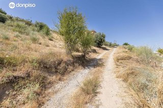 Terreno en venta en Altos de la Zubia en Zubia (La)
