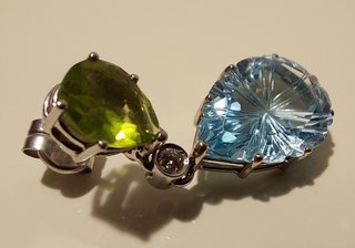 Pendientes oro blanco 18k/750 y diamantes naturale