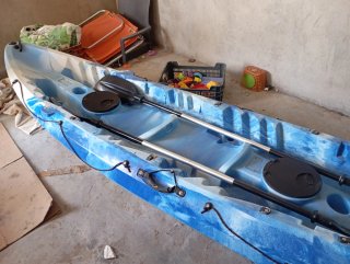 Kayak per 2 adulti e 1 bambino
