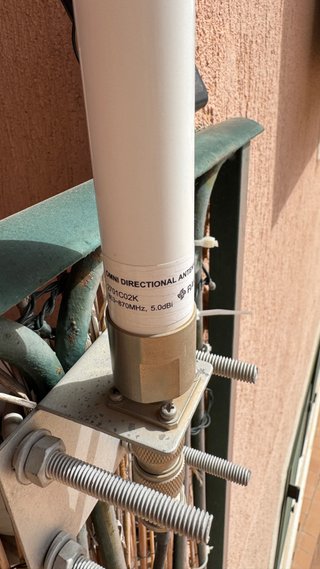 SenseCAP M1 Helium Miner + Antena